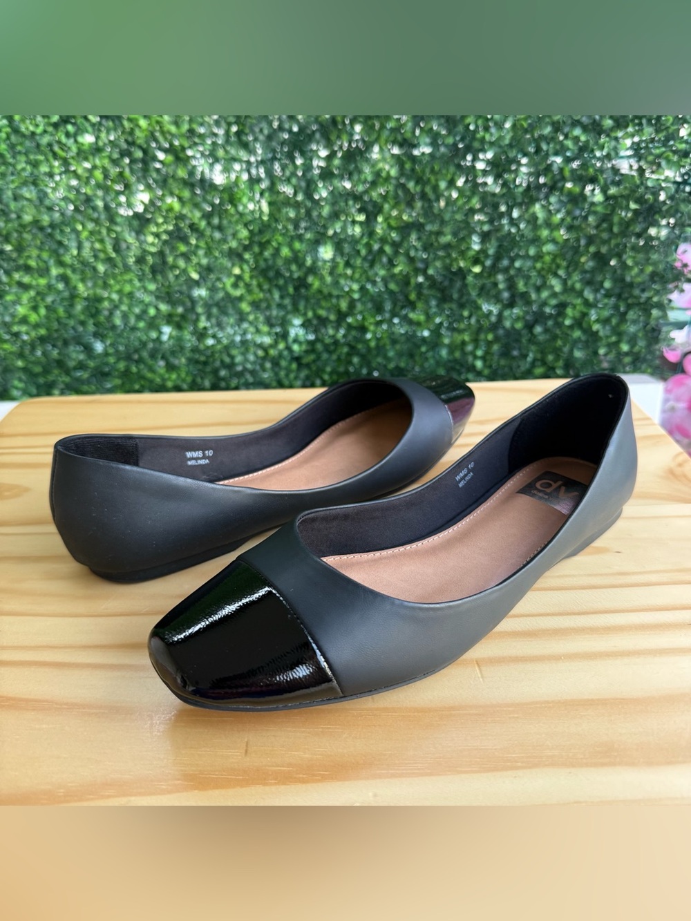 DV Dolce Vita Women’s Size 10 Black Cap Toe Ballet Flats Patent Square Toe